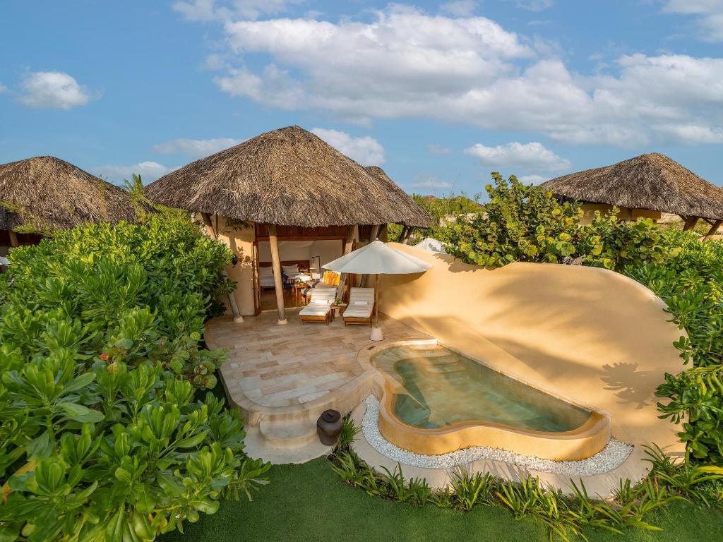 One-Bedroom Pool Villa