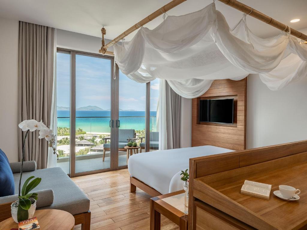 Seaview One-Bedroom Suite