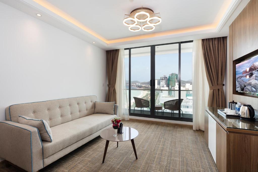 Asteria Grand Suite