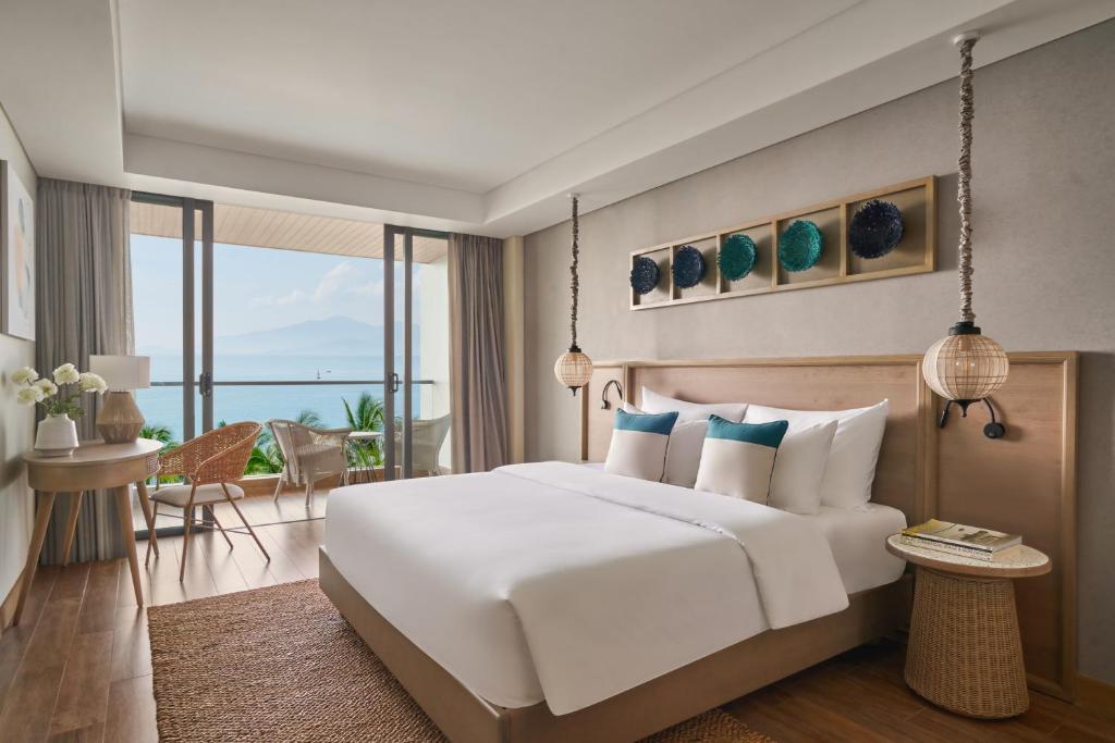 Bay View Room