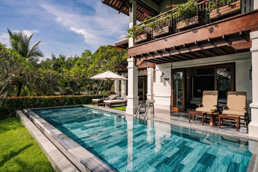 Two-Bedroom Hilltop Pool Villa